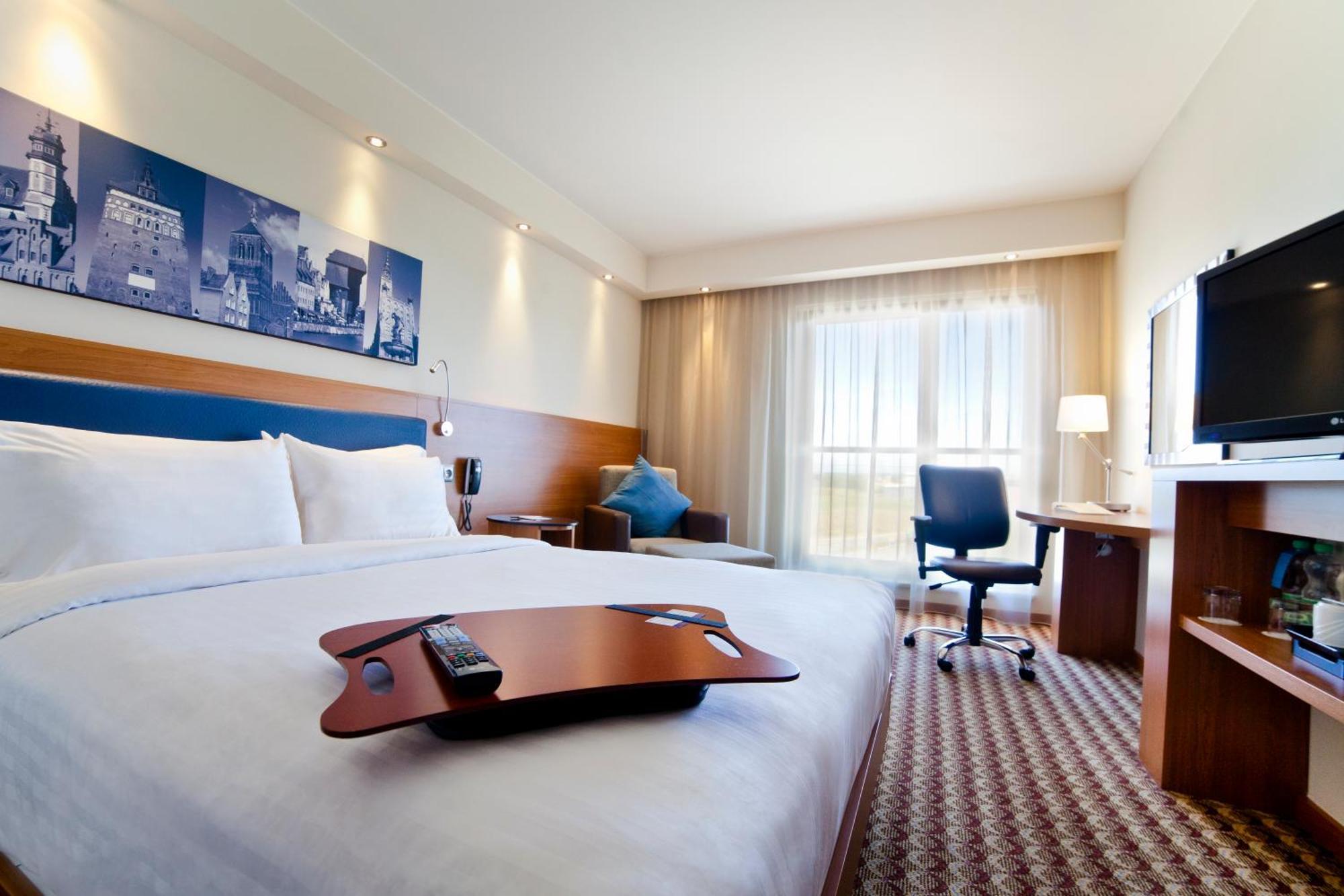Hampton By Hilton Gdansk Airport — Photos 2
